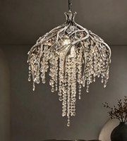 Lustre suspendu réglable en hauteur en laiton/verre/cuivre/or avec installation facile et design élégant et luxueux discret