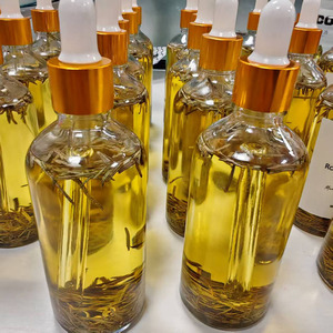 เซรั่มบำรุงหนังศีรษะเร่งผมยาวสำหรับผู้ชาย สูตรออร์แกนิค น้ำมันหอมระเหยโรสแมรี่ 100% จากธรรมชาติ - Product Image 6