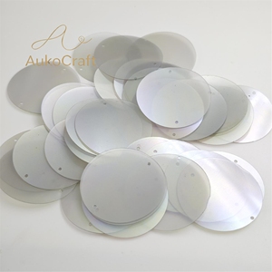 Großhandel Runde Flache Näh-Pailletten PVC Groß 40mm 50mm 65mm 75mm 1-Loch 2-Loch Matt Nähperlen Kostüm Filmierte Bulk-Pailletten - Product Image 3