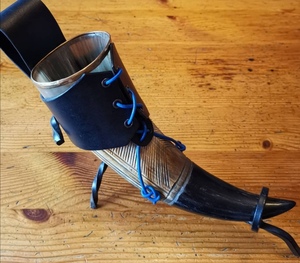 แก้วเบียร์และทุ่งหญ้าทำด้วยมือสไตล์นักรบยุคกลางทำด้วยมือฮอร์นธรรมชาติของแท้จากนอร์ส - Product Image 4