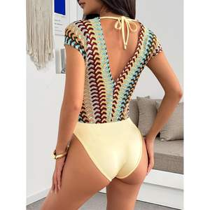 ชุดบอดี้สูทโครเชต์สีสันตัดกันสำหรับผู้หญิง รุ่นคัสตอม 2026 คอลูกไม้เว้าลึก ยืดหยุ่นได้ สไตล์ Y2K โบโฮ เหมาะสำหรับวันพักผ่อน - Product Image 2