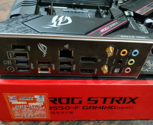 ROG Strix เมนบอร์ดซ็อกเก็ตไร้สายสำหรับเล่นเกม <span class=keywords><strong>B550</strong></span>-F AM4 - Product Image 4