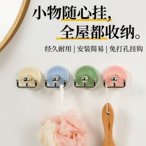 Crochets adhésifs modernes avec 2 crochets pour accrocher des serviettes sur le mur ou la porte de la chambre, sans résidus, amovibles, installation sans perçage - Product Image 2