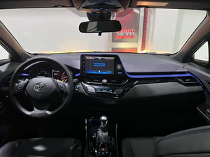 Vente chaude 2023 pour <span class=keywords><strong>CHR</strong></span> <span class=keywords><strong>Hybride</strong></span> 2.0L <span class=keywords><strong>Moteur</strong></span> double Édition Confort SUV Véhicule à énergie nouvelle d'occasion de haute qualité Origine Chine - Product Image 6