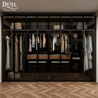 Système de dressing modulaire ouvert sur mesure avec portes vitrées modernes et armoire de rangement en aluminium pour villa, chambre principale, maison
