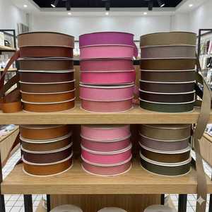 ริบบิ้นผ้าซาตินโพลีเอสเตอร์แบบยั่งยืนขนาด 1 นิ้ว สำหรับตกแต่งของขวัญในงานเทศกาลและงานแต่งงาน - Product Image 6