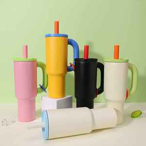 <b>Large</b>-capacity 40oz Modern Stainless Steel Vacuum Car Water Bottle with Handle Leak-Proof Thermal Insulation - Product Image 3