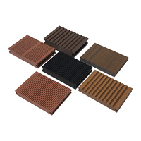 Planches de terrasse extérieures en composite bois-plastique (WPC) imperméables, antidérapantes, gaufrées 3D, ignifuges, pour terrasses et plateformes.