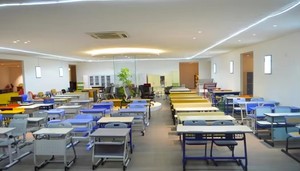 Ensemble de chaise et table d'étude ergonomiques et réglables en hauteur pour une personne, idéal pour les salles de classe et les étudiants - Product Image 6