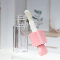 Tubes de brillant à lèvres ronds roses de 4 ml (0,13 oz) avec grand applicateur pour DIY, conteneur de brillant à lèvres en forme de cœur avec pinceau épais