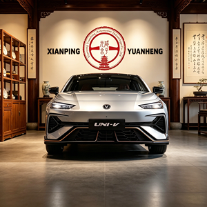 รถยนต์เชิงพาณิชย์ Changan UNI-V ปี 2024 เครื่องยนต์เบนซิน 1.5T ไฮบริด 5 ที่นั่ง มือสอง  ไม่รวมคำสำคัญที่ระบุไว้  ขายดี - Product Image 2