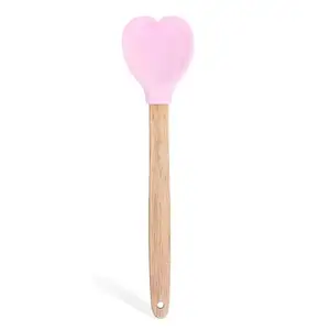 Factory Wholesale Heart Shaped Silicone Spatula With Wooden Handle Mixing Cooking Baking Wooden Valentine's Day Utensil
