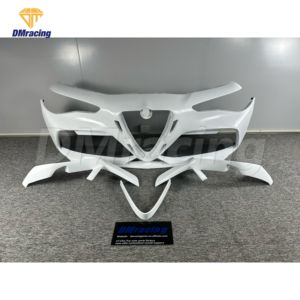 Parachoques delantero de fibra de vidrio estilo Gtam para <span class=keywords><strong>Alfa</strong></span> Romeo Giulia Kit de carrocería - Product Image 2