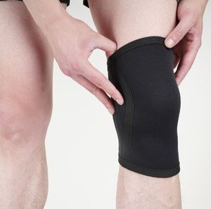 Genouillères de compression en néoprène noir et rouge 5mm 7mm pour haltérophilie et fitness, avec logo personnalisé, faible MOQ - Product Image 1