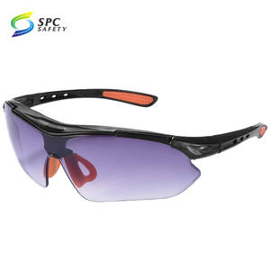 نظارات بلاستيكية رخيصة للبناء الصناعي مضادة للضباب للأشعة الشمسية وتأثير الغبار والخدش واقية للعين نظارات السلامة للعمل - Product Image 2