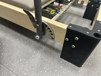 Appareil de Pilates Reformer en bois massif de marque CC, capacité de charge maximale 200 kg, équipement de musculation pour centre de fitness