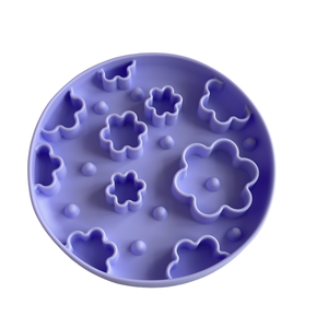 New Model Hot Selling Silicone Flower Shape Equipped with Suction Cups to Prevent Slipping Pet Dog <b>Cat</b> Slow <b>Feeder</b> Licking Plate - Product Image 3