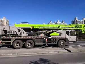 Grúa Móvil Ztc250V Nueva de la Marca Zoomlion de 25, 30 y 50 Toneladas, Modelo Ztc250, Ztc300, Ztc500 para Construcción - Product Image 4