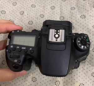 Appareil photo reflex numérique d'occasion <span class=keywords><strong>Canon</strong></span> EOS 90D (boîtier seul) avec enregistrement vidéo FHD - Product Image 2