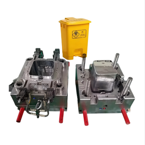 Stampo per Secchio in Plastica con Stampaggio a Iniezione per Uso Domestico e Industriale - Product Image 1