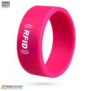 Logo tùy chỉnh in ấn Silicone dây đeo cổ tay <span class=keywords><strong>125Khz</strong></span> thông minh RFID Vòng đeo tay 13.56Mhz 1K tổ chức sự kiện RFID Vòng đeo tay với F08 chip RFID <span class=keywords><strong>Key</strong></span> <span class=keywords><strong>Fob</strong></span> - Product Image 3
