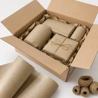 Carton Kraft profilé de couleur claire 230 400 g/m², lisse d'un côté, en rouleau pour emballage industriel