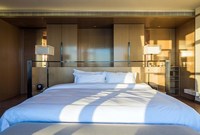Juego de Dormitorio Moderno para Hotel de 5 Estrellas, Cama King Size de Tela, Forma Redonda, Incluye Otomana, Diseño de Lujo, Muebles Comerciales