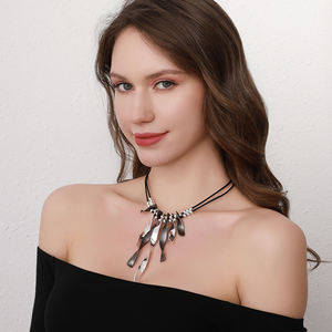 Conjunto de Collar con Cierre Plateado Cyberpunk Hecho a Mano, Ajustable, con Forma de Mariposa, Placas Geométricas de Metal, Aleación de Zinc Negra de Grado <span class=keywords><strong>Militar</strong></span> - Product Image 5