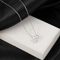 Collier cœur à double fermoir en acier titane plaqué or, anneaux entrelacés, sans ternissement, hypoallergénique