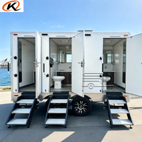 Remorque de toilettes mobiles de luxe VIP à 3 cabines, personnalisée, portable, temporaire, pour extérieur, avec roues