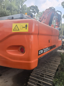 Doosan DX225LC-9รถขุดมือสองพร้อมกระปุกเกียร์เครื่องยนต์ของ Isuzu และส่วนประกอบหลักของแบริ่ง DH200LC DX225LC DH225LX - Product Image 5