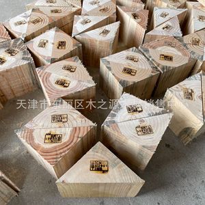Triangular Timber <b>Wedges</b> 10x10x15mm Pine For Export Container Cargo Reinforcement With Fixing Ippc Treatment - Product Image 1