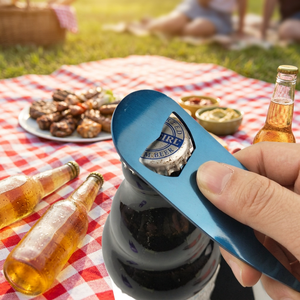 Vente en gros de fourchettes à <span class=keywords><strong>golf</strong></span> en acier inoxydable de 11 cm, ouvre-bouteille portable, ouvre-bière manuel avec logo gravé au laser personnalisé - Product Image 2