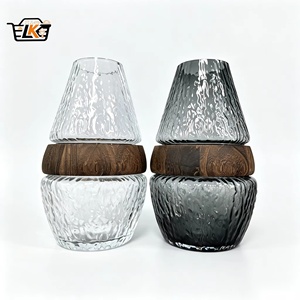 Vase haut de gamme Gia Tortoiseshell pour centres de table, décoration de mariage et vente en gros - Product Image 1