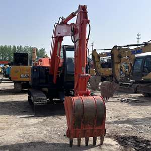 รถขุดตีนตะขาบไฮดรอลิกพร้อมปั๊มกระปุกเกียร์เครื่องยนต์ Zaxis70 2022 7ตันมือสอง Zaxis120 - Product Image 3