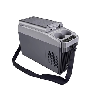 Nevera portátil de 15L con compresor para reposabrazos central, para refrigeración de vehículos comerciales - Product Image 1