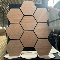 Panneau acoustique décoratif auto-adhésif en MDF perforé hexagonal, décoration intérieure en bois, panneaux muraux absorbant le son