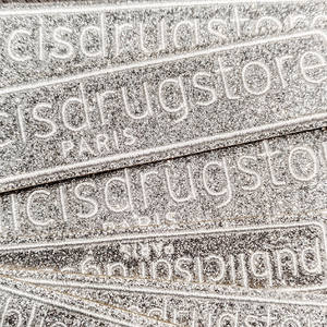 Parches Bordados con Purpurina Navideña (Plateados) - Tela de Fieltro para Coser o Planchar - Forma de Corazón y Gorro - Decoración Festiva Navideña para Regalos - Product Image 2