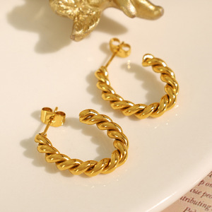 Pendientes de aro de alambre trenzado chapados en oro de 18 quilates, joyería de fiesta de aleación de zinc EH845 - Product Image 2