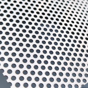 Panel Metálico Perforado de Alta Calidad con Orificios Redondos/Lámina Metálica Perforada/Metal Perforado de Aluminio en Venta - Product Image 1