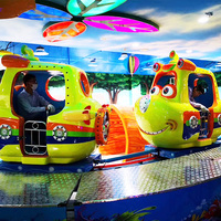 Hotfun Manege Funfair Équipement Attractions Enfants Mini Navette Ride Enfants Roller Coaster Sous-Marin Navette Ride à Vendre