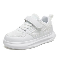 Chaussures décontractées respirantes pour enfants à semelle souple en caoutchouc, baskets légères en maille pour garçons, chaussures de sport blanches tendance