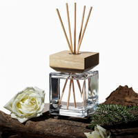 Diffuseur à Bâtonnets 200ml Parfum d'Intérieur Sans Flamme Verre Bouchon en Bois Longue Durée pour Salon Chambre Hôtel