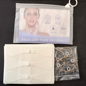 Offre Spéciale : Kit de 40 Bandes Adhésives pour Lifting Instantané Visage, Cou et Yeux – Bandes de Lifting en V pour Rides et Peau Relâchée pour Femmes, en Polyester - Product Image 1