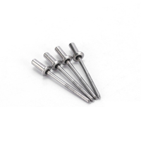 Rivets à percussion ouverts en aluminium et acier inoxydable OEM, durables et personnalisés, avec mandrin de tirage, emballage papier