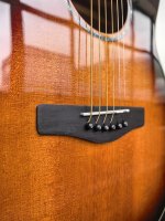 Glossy Finish Folk Guitar with Solid Spruce Top and Mahogany Plywood Body