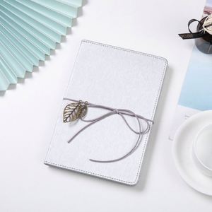 Ensemble cadeau de carnet en cuir personnalisable pour entreprise avec porte-cartes promotionnel A5, agenda Kawaii, journal d'anniversaire, boîte cadeau avec stylo - Product Image 3