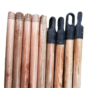 Produk pembersih berkualitas tinggi pegangan kayu dipernis untuk pegangan sapu dan pegangan pel pembersih banyak stok tongkat sapu kayu