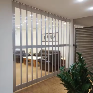 Elegante puerta plegable de <span class=keywords><strong>aluminio</strong></span> y policarbonato <span class=keywords><strong>transparente</strong></span> moderna impermeable acordeón deslizante Interior otra puerta - Product Image 2