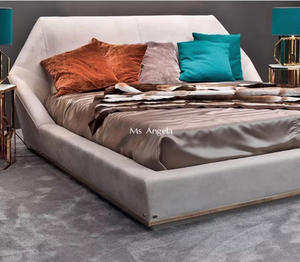 <span class=keywords><strong>Lit</strong></span> <span class=keywords><strong>matelassé</strong></span> <span class=keywords><strong>de</strong></span> luxe style italien, <span class=keywords><strong>lit</strong></span> king size, moderne, avec tête <span class=keywords><strong>de</strong></span> <span class=keywords><strong>lit</strong></span> courbée, nouvel arrivage, en faux cuir, modèle <span class=keywords><strong>de</strong></span> créateur - Product Image 5